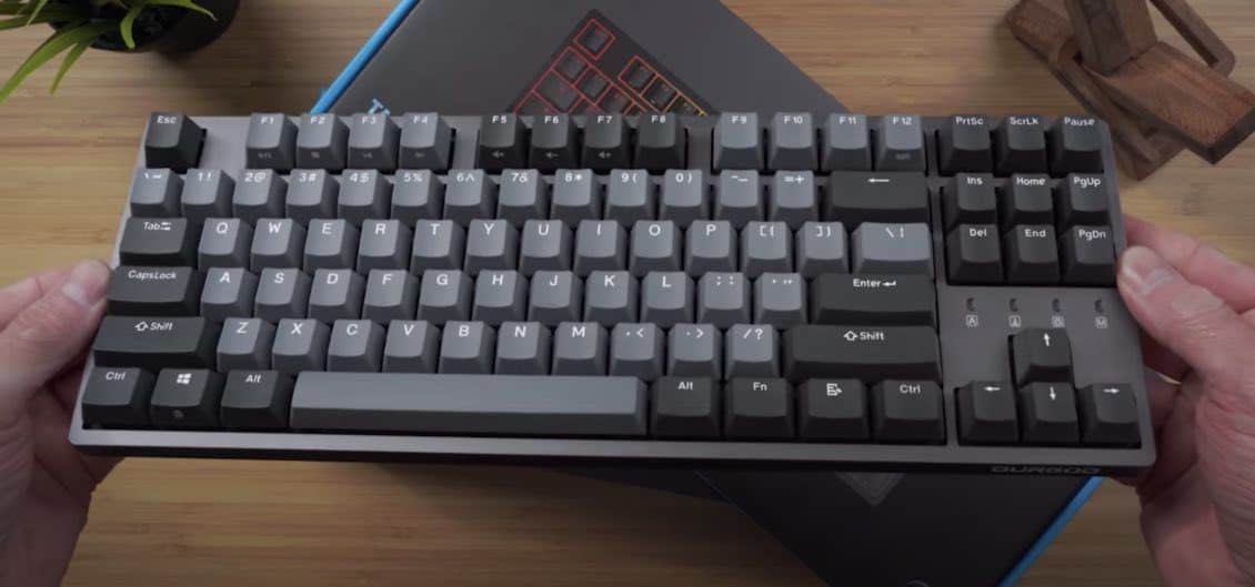 durgod taurus k320 tkl mechanical gaming keyboard