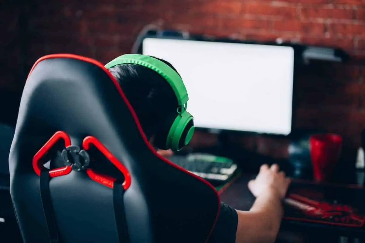 Best Gaming Chairs with Massage - geargaminghub.com